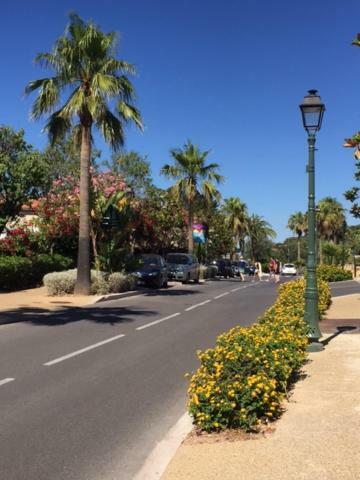 Sanary Apartment ภายนอก รูปภาพ